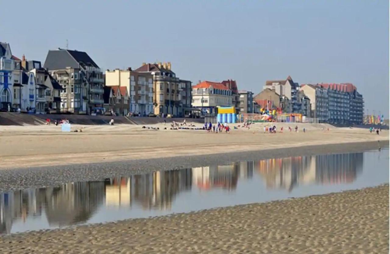 Apt 6 Pers. Duplex Vue Mer Avec Charme De L'Ancien Bray-Dunes Luaran gambar