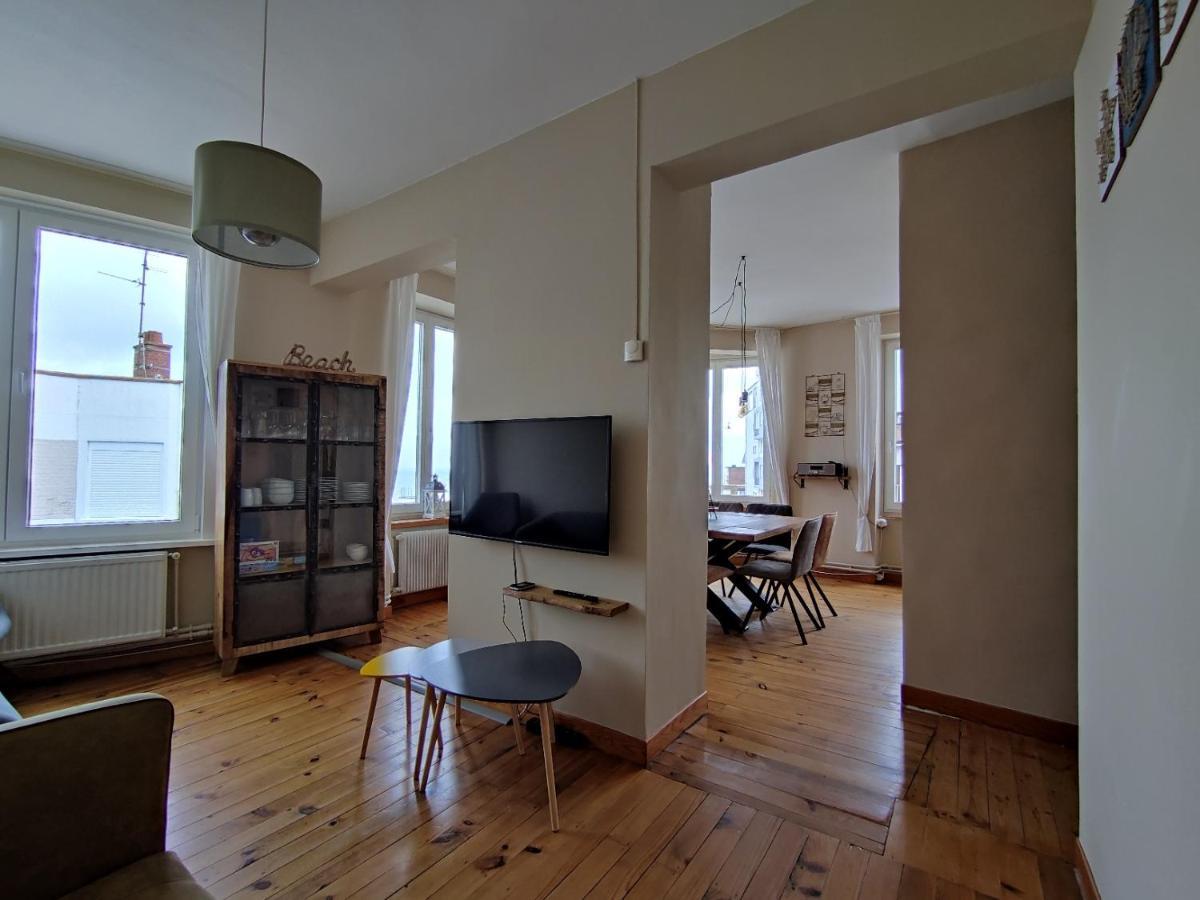 Apt 6 Pers. Duplex Vue Mer Avec Charme De L'Ancien Bray-Dunes Luaran gambar